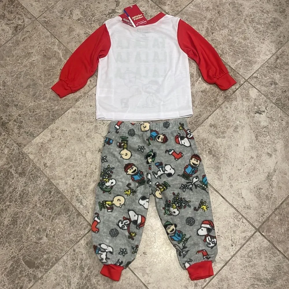 Jammie’s For Your Families Peanuts Fa La La Pajama PJ Set NEW Size 2T